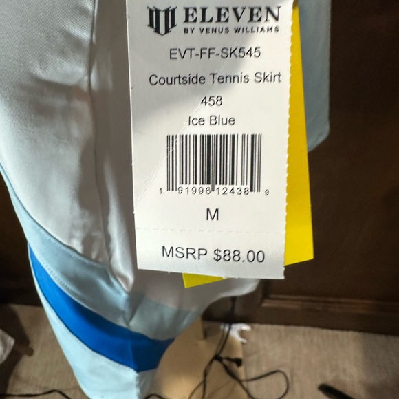 NWT SIZE M EleVen by Venus Williams Blue Performance Skorts - Picture 3 of 7